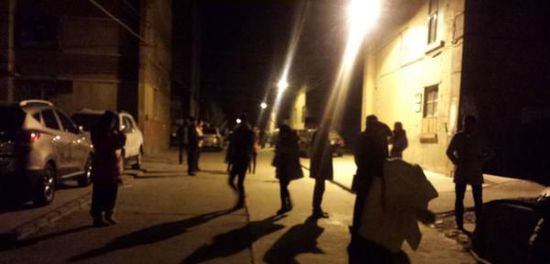 暫時(shí)無法回家的當(dāng)?shù)厝罕姟? oldsrc=