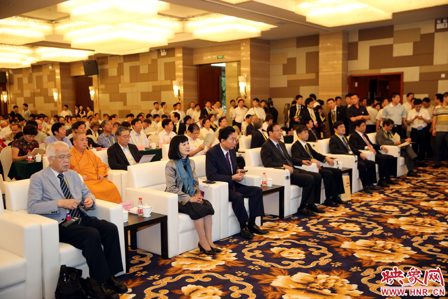 重要嘉賓、著名學者云集嵩山論壇。