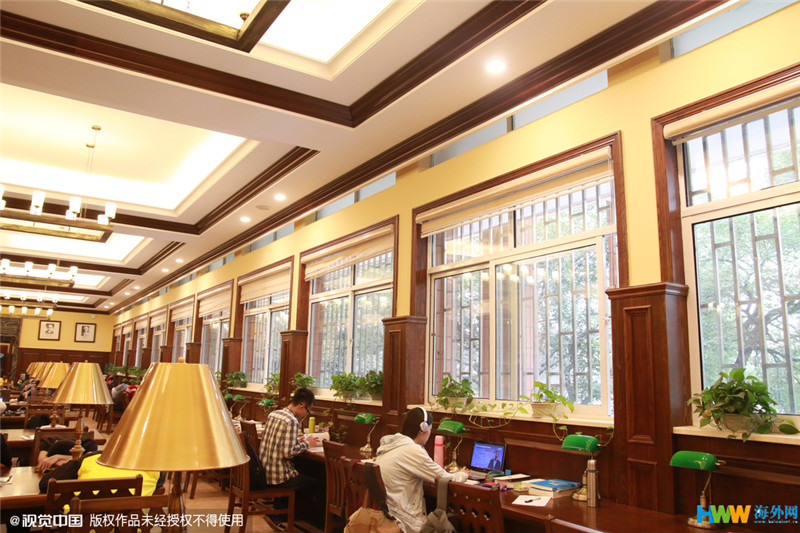 重慶大學(xué)改造翻新的“民國(guó)風(fēng)圖書館”走紅網(wǎng)絡(luò)，引得無(wú)數(shù)網(wǎng)友點(diǎn)贊