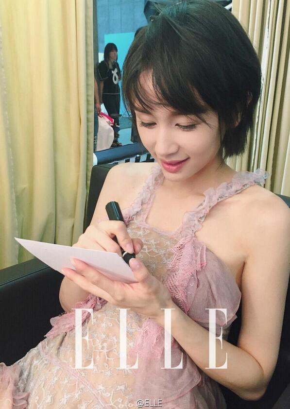 “歡樂(lè)頌五美”同框拍大片 你最喜歡誰(shuí)？