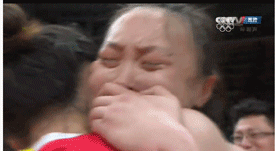 比女排奪冠更精彩的是她們的表情包和大長(zhǎng)腿