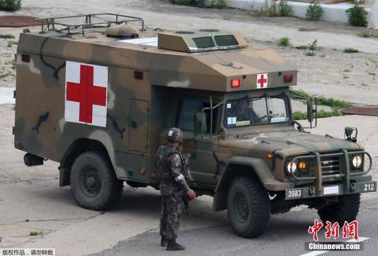 資料圖：當?shù)貢r間2014年6月23日，韓國江原道哨所槍擊事件肇事士兵林某已被抓獲