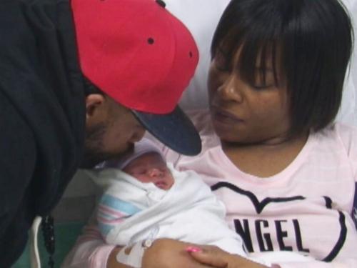 俄亥俄州一對同為元旦生日的夫妻，就在剛剛過去的1月1日，又生下了自己的女兒。