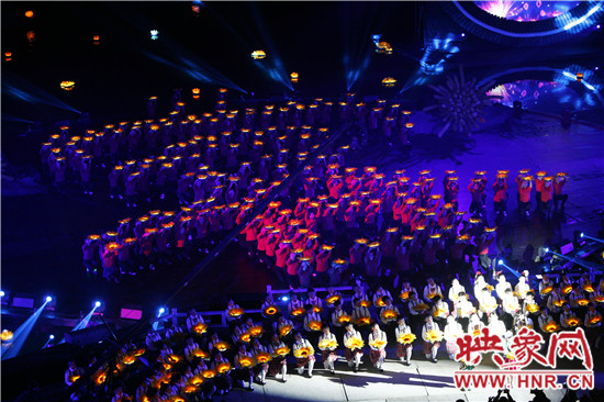 “節(jié)·會”期間的清明上河園喜事一串串