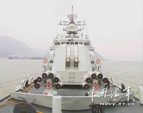 東海艦隊(duì)遠(yuǎn)海訓(xùn)練艦艇編隊(duì)赴西太平洋訓(xùn)練。