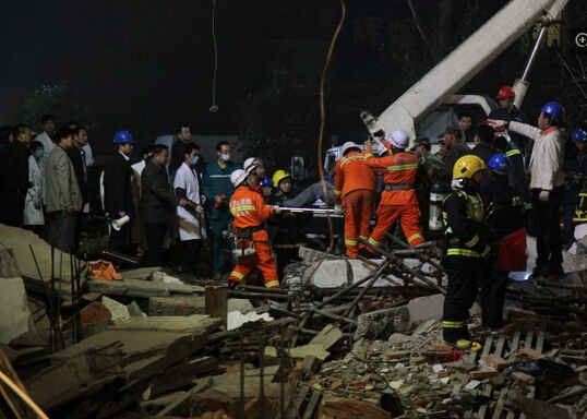 河南舞陽舊房改造坍塌事故系列報(bào)道