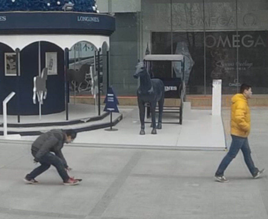 鄭州表情之跨年笑臉 撿人錢包拒絕歸還 正義哥在哪？