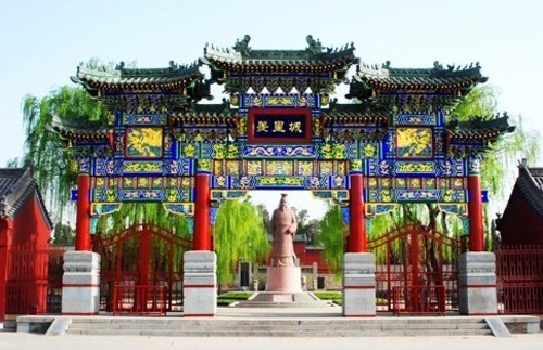 大年初一10元可參觀湯陰岳飛廟或羑里城