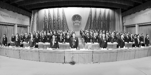 　1月20日下午，省十二屆人大三次會議閉幕　河南日報記者 郭宇/攝