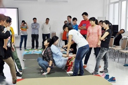 河南電臺開展學校幫扶活動